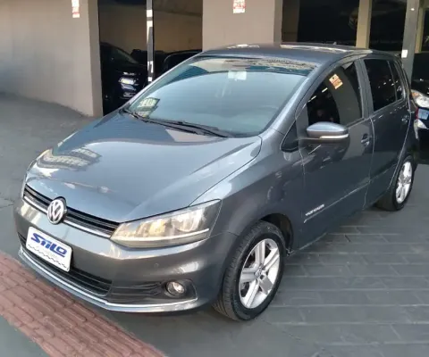 Volkswagen Fox Comfortline 1.6 Flex 2016/2016 Cinza