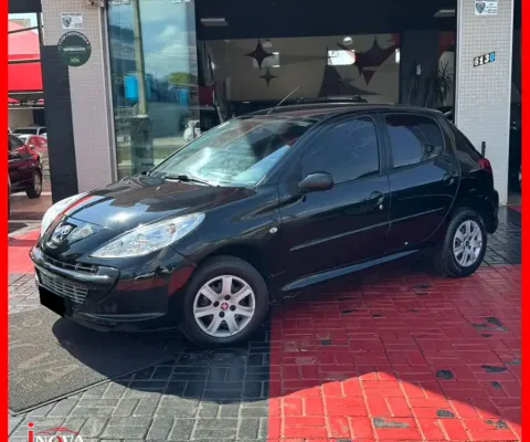Peugeot 207 XR 1.4 Flex 8V 5P 2013