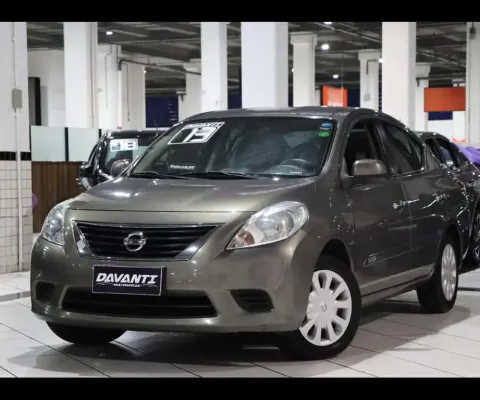 Nissan Versa SV 1.6 Flex Manual 2013