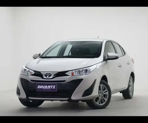 Toyota Yaris Sedan Flex Automático