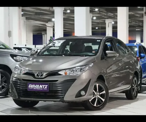 Toyota Yaris Sedan Flex Automático