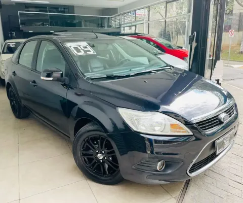 Ford Focus Sedan Ghia 2.0 16V Duratec (Aut) 2009