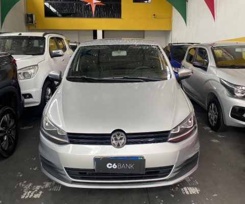 VW FOX 1.6 COMPLETO 