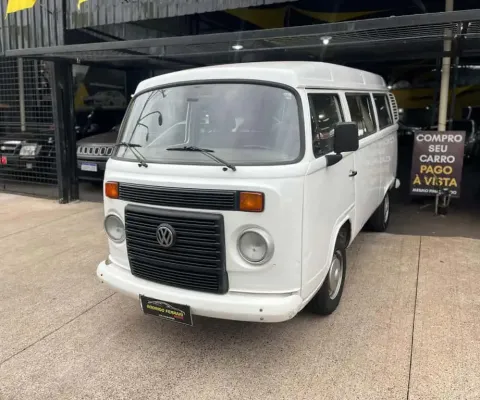 VOLKSWAGEN KOMBI 2011