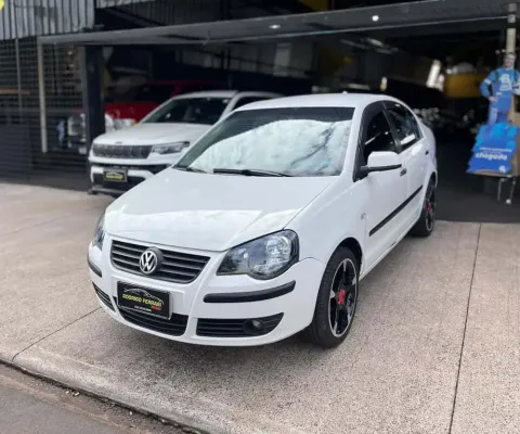 Volkswagen polo sedan 1.6 2008