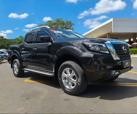 Nissan FRONTIER 2.3 16V TURBO DIESEL XE CD 4X4 AUTOMÁTICO