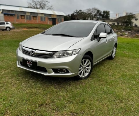 HONDA CIVIC LXS 1.8 AUTOMÁTICO 2013