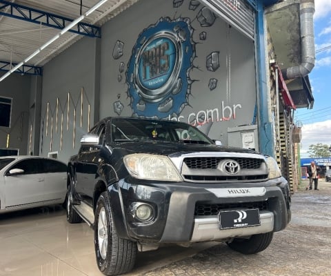 Toyota Hilux 2011