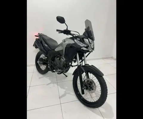 HONDA XRE SAHARA 300 2024