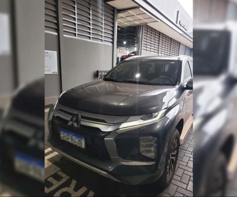 Mitsubishi PAJERO SPORT 2.4 16V MIVEC TURBO DIESEL HPE-S AWD AUTOMÁTICO
