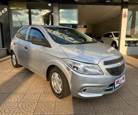 Onix COMPLETO COM IPVA QUITADO