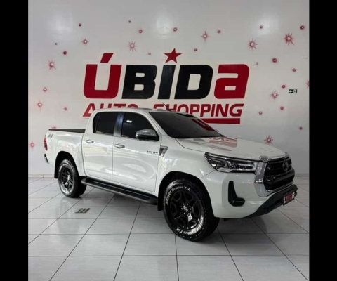 TOYOTA HILUX CDSRXA4FD 2022