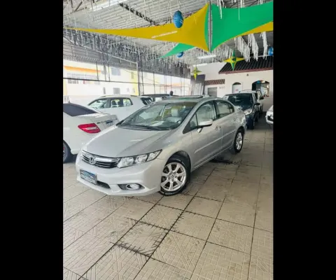 HONDA CIVIC 1.8 EXS SEDAN 16V 4P