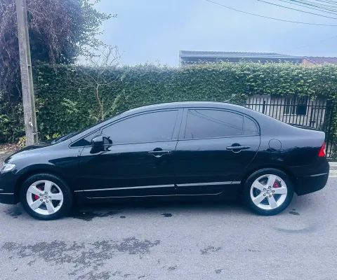 Honda Civic LXS - 1.8 Gasolina Ano 2007