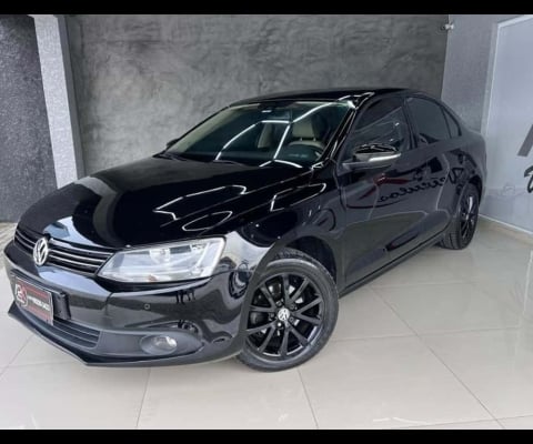 VOLKSWAGEN JETTA COMFORTLINE 2.0 2014 