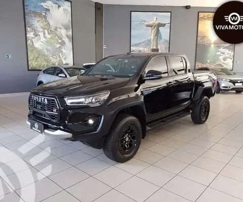 TOYOTA HILUX CD GR-S 4X4 2.8 TDI DIES. AUT. 2024