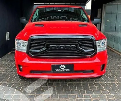 Ram Classic 2022 5.7 v8 gasolina laramie night edition cd 4x4 automático