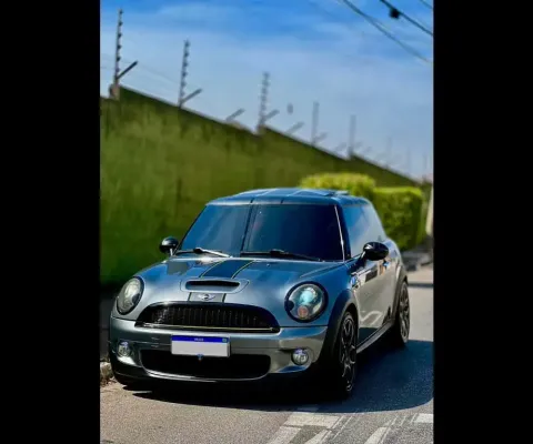 MINI COOPER JOHN COOPER WORKS 1.6 (AUT)