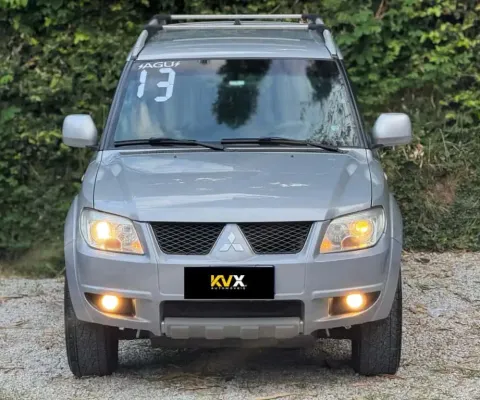Mitsubishi Pajero tr4 2013 2.0 4x2 16v 140cv flex 4p automático