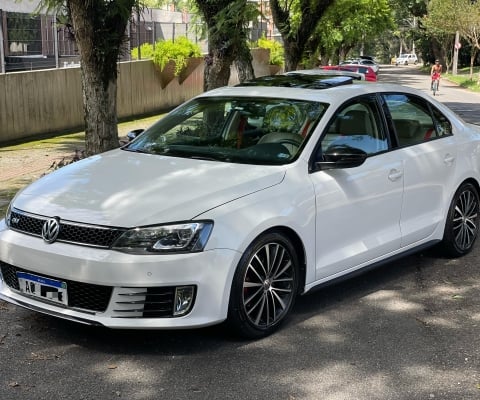 JETTA HIGHLINE 2.0 TSI 211cv pacote premium 