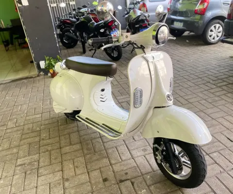 VENTANE/Scooter Elétrica ROMA    3000 watts (motor Brushless)  72V 25Ah (removível)  ️Automática  Ca