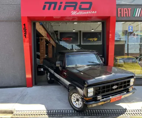 Ford F-1000 3.9 SUPER SÉRIE CS 8V DIESEL 2P MANUAL