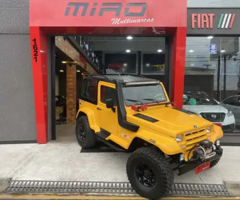 Troller T4 2.8 TETO RÍGIDO 12V TURBO INTERCOOLER DIESEL 2P MANUAL