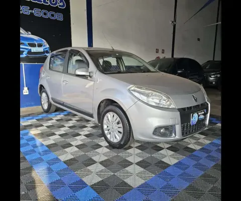 RENAULT SANDERO Privilège Hi-Flex 1.6 16V 5p Aut