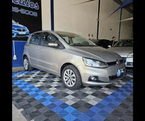 VOLKSWAGEN FOX Comfortline 1.0 Flex 8V 5p