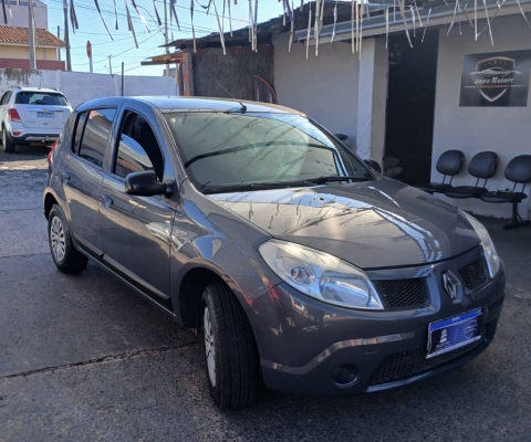 SANDERO 2010