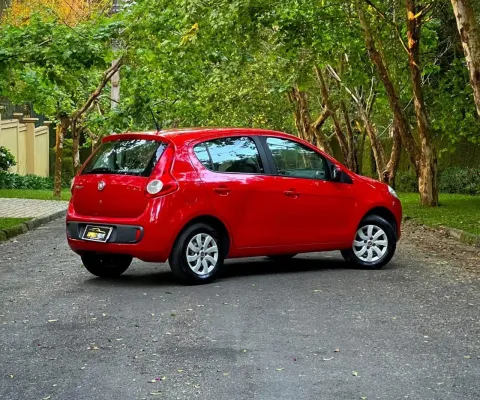 Fiat Palio Attractive 1.0 FLEX 2014