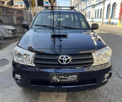 Toyota Hilux sw4 2010 3.0 srv 4x4 7 lugares 16v turbo intercooler diesel 4p automático