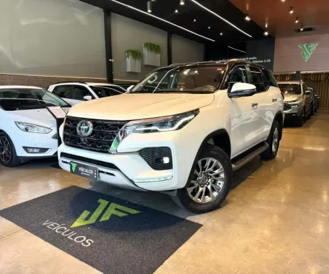 TOYOTA HILUX SWSRXA4FD 2022