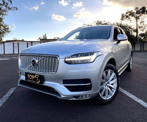 Volvo XC90 D5 Momentum 7 lugares AWD 2017  