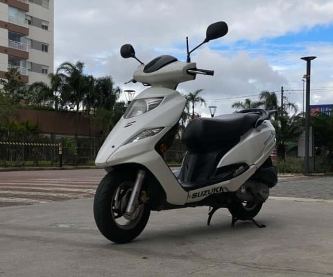 Suzuki Burgman i  2013