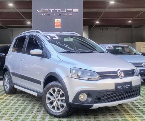 Volkswagen CrossFox 1.6 8V MI Flex Manual - 2012/2013