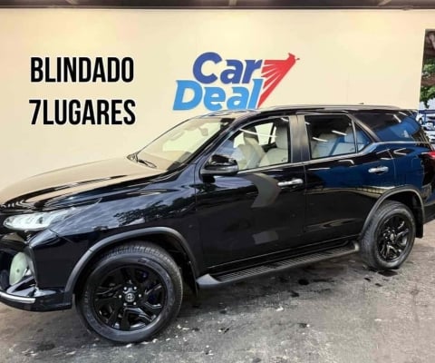 Toyota Hilux sw4 2022 2.8 d-4d turbo diesel diamond 7l 4x4 automático