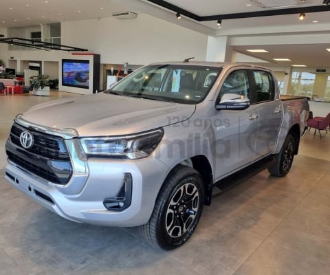 TOYOTA HILUX 2.8 SRV 4X4 CD TURBO INTERCOOLER 16V