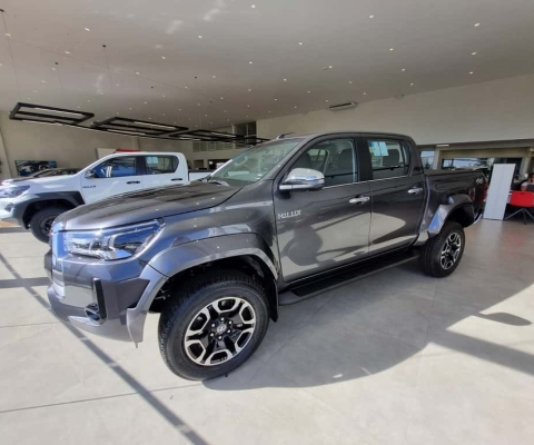 TOYOTA HILUX 2.8 TDI SRX PLUS CD 4X4 4P