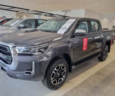 TOYOTA HILUX 2.8 TDI SRX PLUS CD 4X4 4P