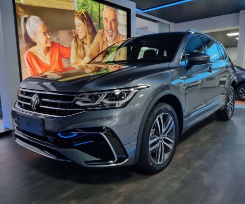 VOLKSWAGEN TIGUAN 2.0 TSI ALLSPACE R LINE 300 4P
