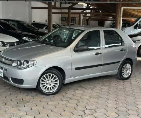 Fiat Palio Celebration 1.0 Fire Flex 8V 4p  - Prata - 2008/2008