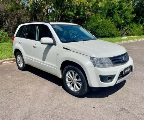 Suzuki Vitara / G. 2WD 5P  4X2  AUTOMÁTICA - Branca - 2012/2013