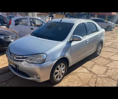 Toyota Etios SD XLS15 AT - Prata - 2016/2017