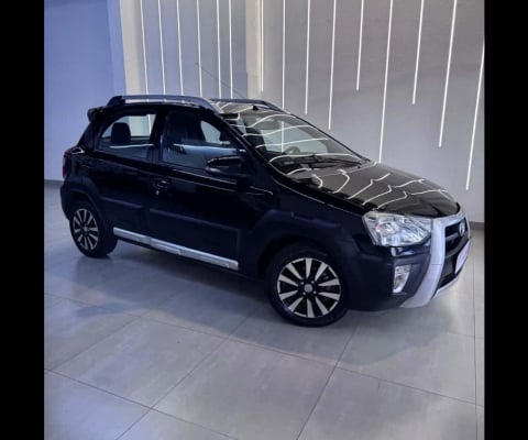ETIOS CROSS 1.5 Flex 16V 5p Mec.