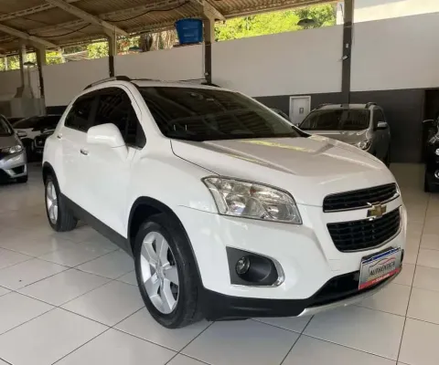 Chevrolet Tracker LTZ 1.8 16V Flex 4x2 Aut.  - Branca - 2014/2014