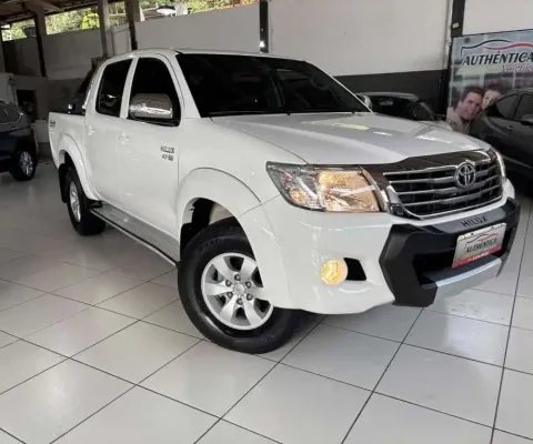 Toyota Hilux CD SRV 4x4 2.7 Flex 16V Aut.  - Branca - 2013/2013