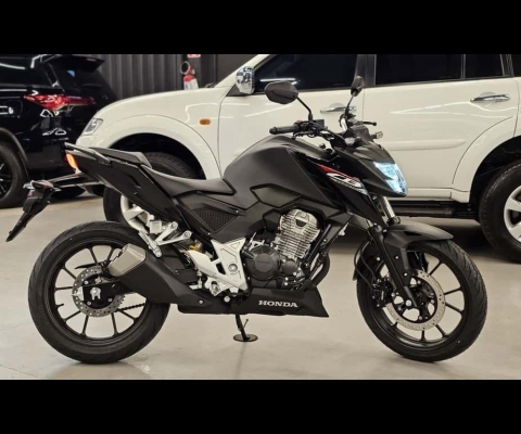 CB 300F Twister Flex