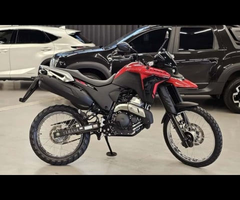 XTZ 250 LANDER CONNECTED