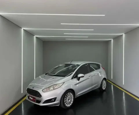 Ford Fiesta 2016 1.6 titanium hatch 16v flex 4p powershift